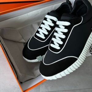 Hermes Bouncing Black/White