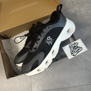 On x Loewe Cloudsolo Black White