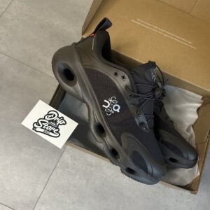 On x Loewe Cloudsolo Brown