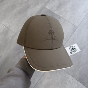 Loro Piana Cap Taupe