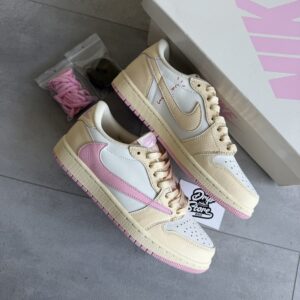 Nike Air Jordan 1 Retro Low OG SP Travis Scott Shy Pink
