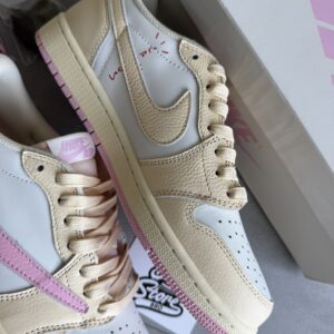 Nike Air Jordan 1 Retro Low OG SP Travis Scott Shy Pink