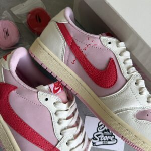 Nike Air Jordan 1 Retro Low OG SP Travis Scott Tropical Pink