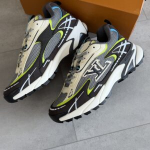 Louis Vuitton Tatic Runner Sneaker Anthracite