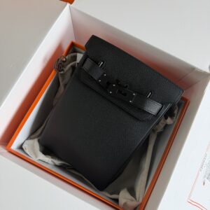 11. Hermès Bag Men Black on Black