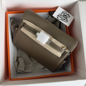 12. Hermès Bag Men Taupe
