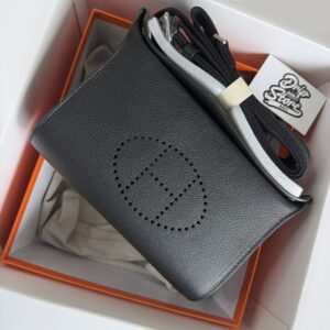 14. Hermès Bag Men Black