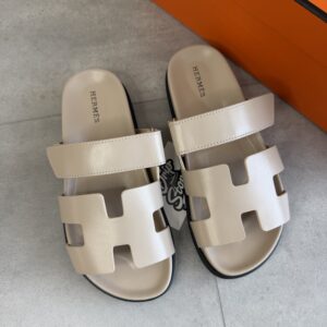 Hermès Chypre Women Beige Leather