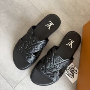 Louis Vuitton Slippers Oasis Black
