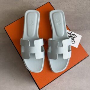 Hermès Oran Light Blue