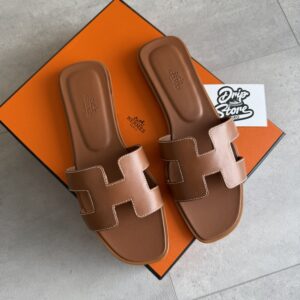 Hermès Oran Brown