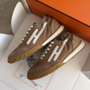 Hermès Jet Sneakers Brown White
