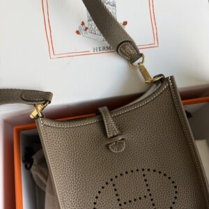 Hermès Evelyne 16 Bag