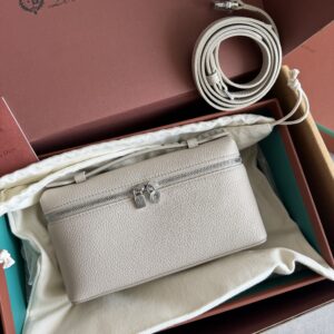 Loro Piana Extra Pocket L19 Beige